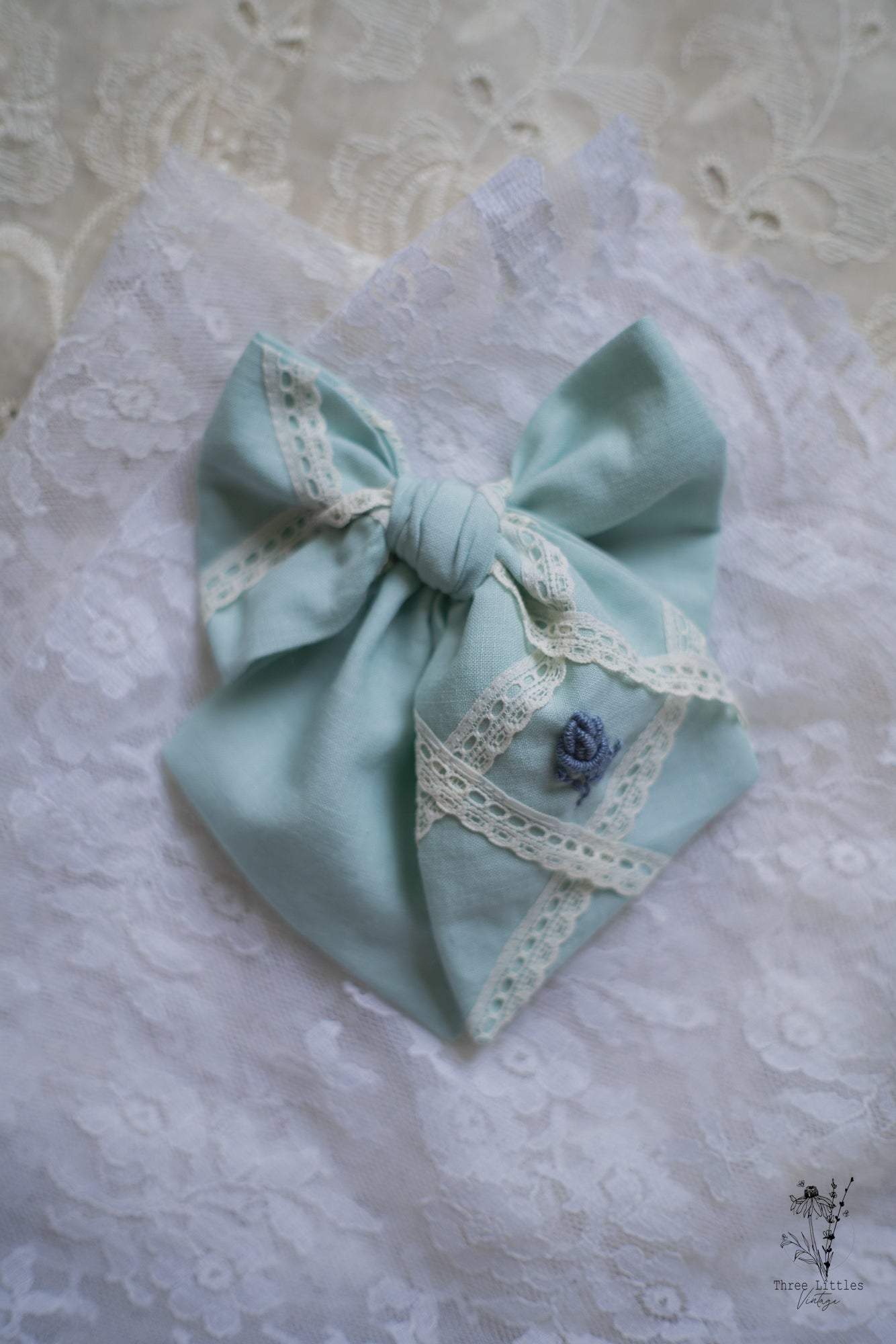 Celadon • Little Lady Reina